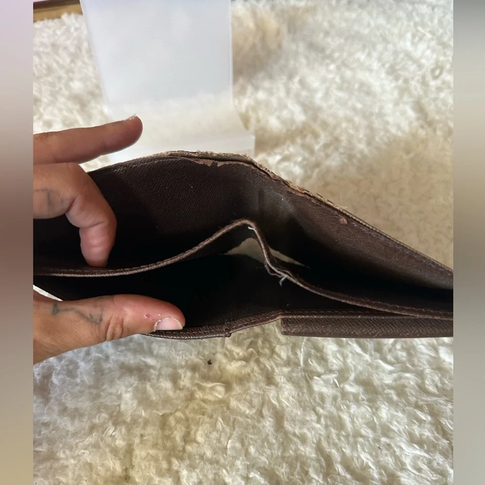 Louis Vuitton Damier Ebene Men’s bifold Wallet - Picture 11 of 12